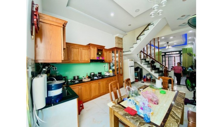 SIÊU PHẨM NHÀ MỚI - HƯƠNG LỘ 2 BÌNH TÂN - HẺM XE HƠI ĐỖ CỬA - 66M2 NHÀ MỚI Ở NGAY - GIÁ CHỈ 5 TỶ NHỈNH.